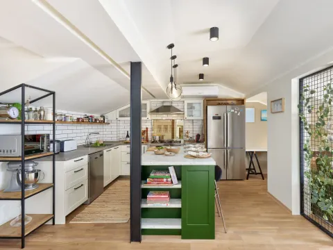 Izdavanje, stan, 150m², Tivat, Crna Gora - image 2