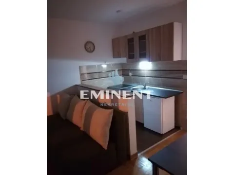 Izdavanje, stan, 25m², Zvezdara Sve Podlokacije, Beograd - image 6
