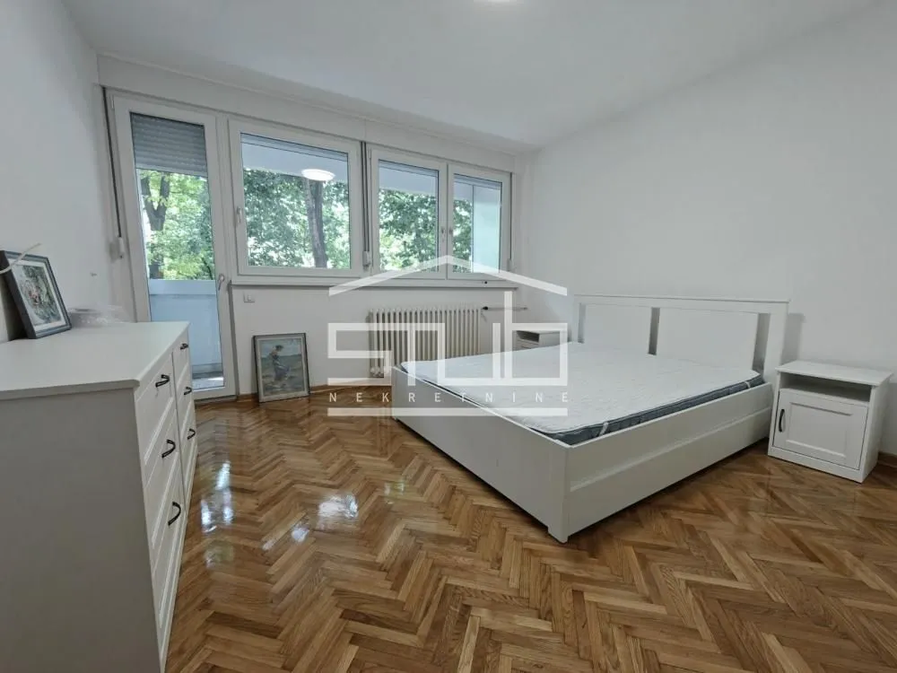 Rent, three bedroom apartment, 90m², Novi Beograd Blok 37, Novi Beograd Sve Podlokacije