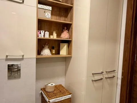 Rent, two bedroom apartment, 65m², Pod Kuk, Tivat - image 11