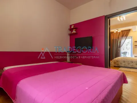 Prodaja, kuća, 267m², Tivat, Crna Gora - image 9
