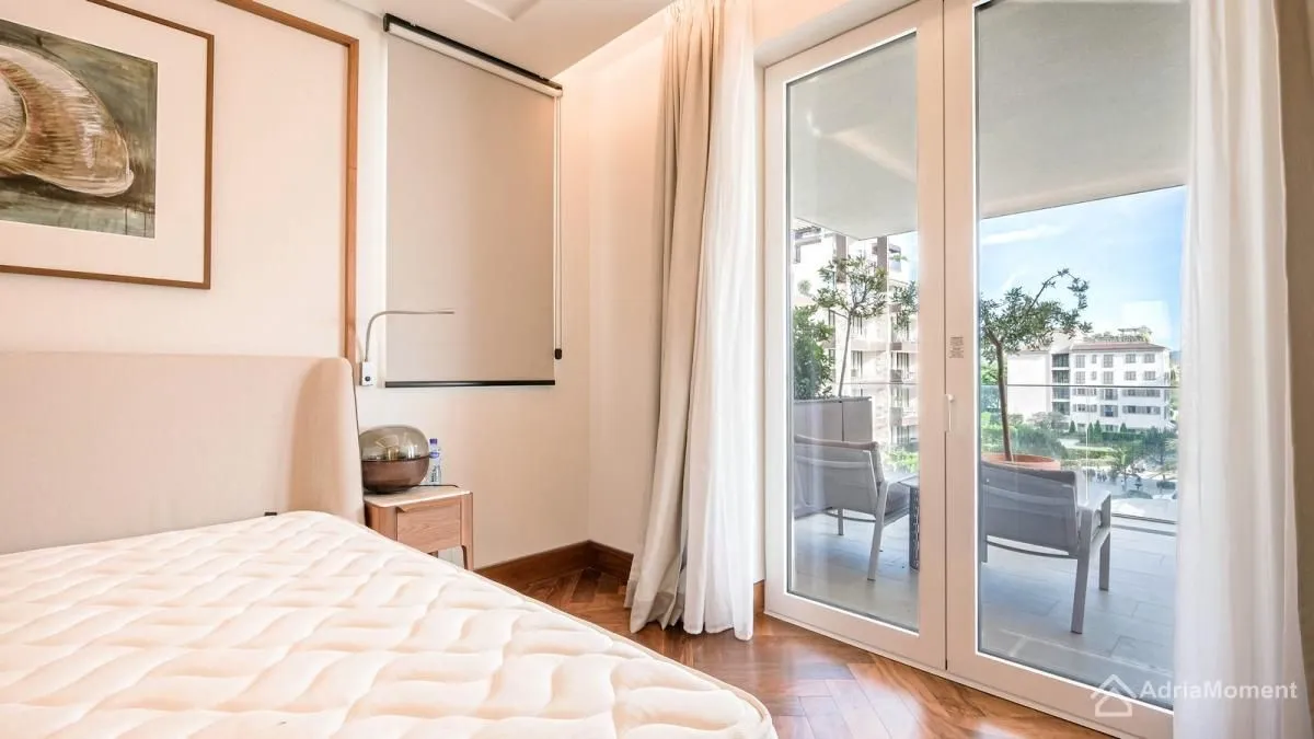 Sale, two bedroom apartment, 183m², Porto Montenegro, Tivat
