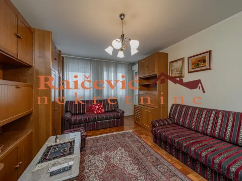 Izdavanje, dvosoban stan, 64m², Retenzija, Beograd - image 2