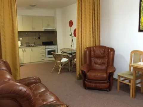 Sale, one bedroom apartment, 54m², Bečići, Budva - image 5