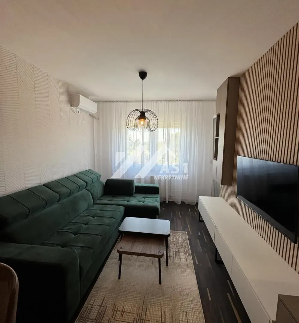 Izdavanje, dvosoban stan, 45m², Avijatičarsko naselje, Novi Sad Sve Podlokacije