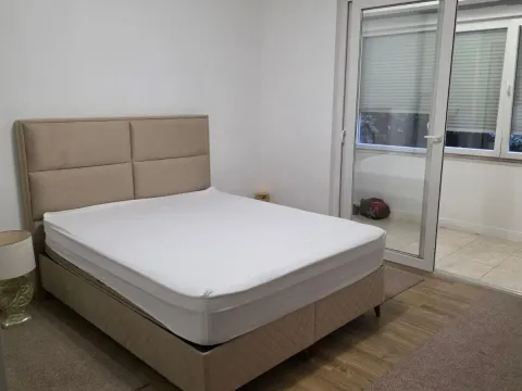 Prodaja, dvosoban stan, 68m², Centar, Podgorica - image 16