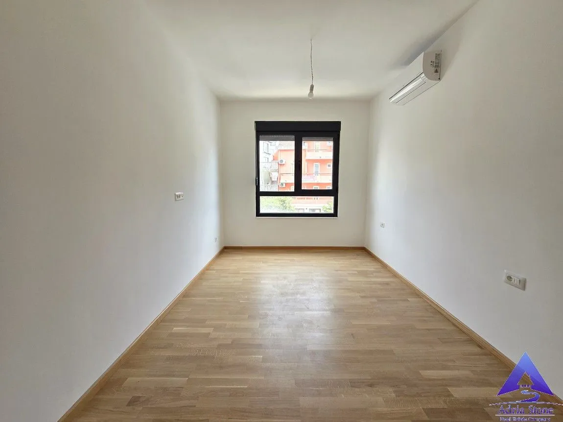 Prodaja, dvosoban stan, 66m², Rozino, Budva