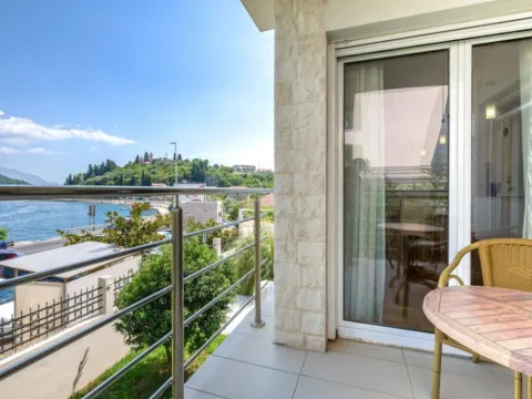 Sale, one bedroom apartment, 60m², Kamenari, Herceg Novi - image 6