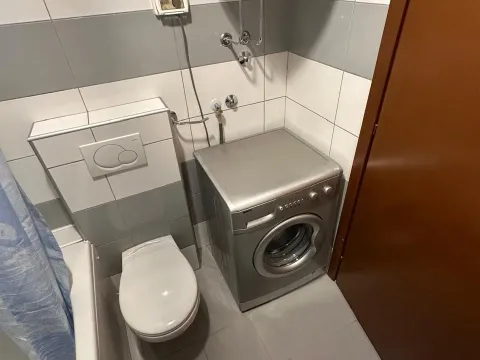 Izdavanje, jednosoban stan, 53m², City Kvart, Podgorica - image 6