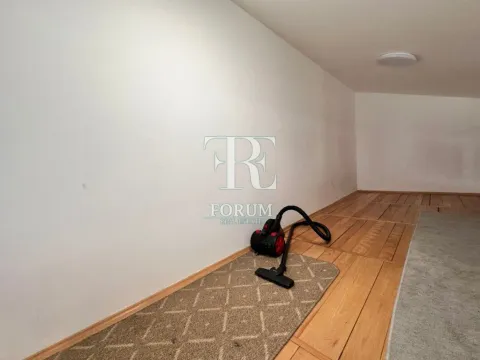 Izdavanje, dvosoban stan, 70m², City Kvart, Podgorica - image 6