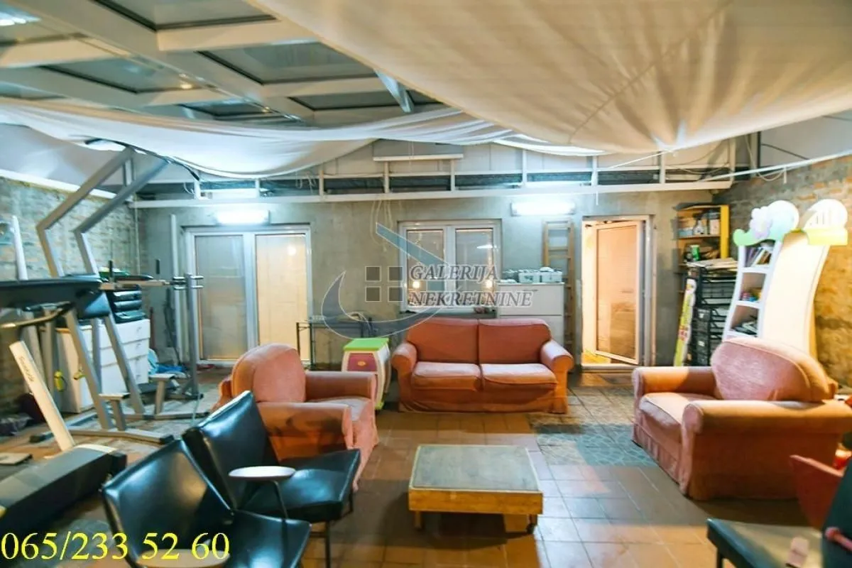 Sale, four bedroom apartment, 202m², Savski Venac, Beograd