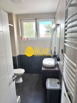 Sale, four bedroom apartment, 136m², Autokomanda, Voždovac Sve Podlokacije - image 11