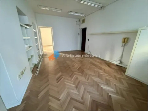 Izdavanje, stan, 147m², Stari Grad, Beograd - image 13