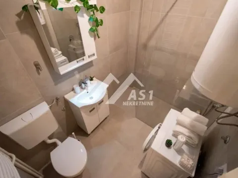 Izdavanje, dvosoban stan, 42m², Bulevar Oslobodjenja, Novi Sad Sve Podlokacije - image 8