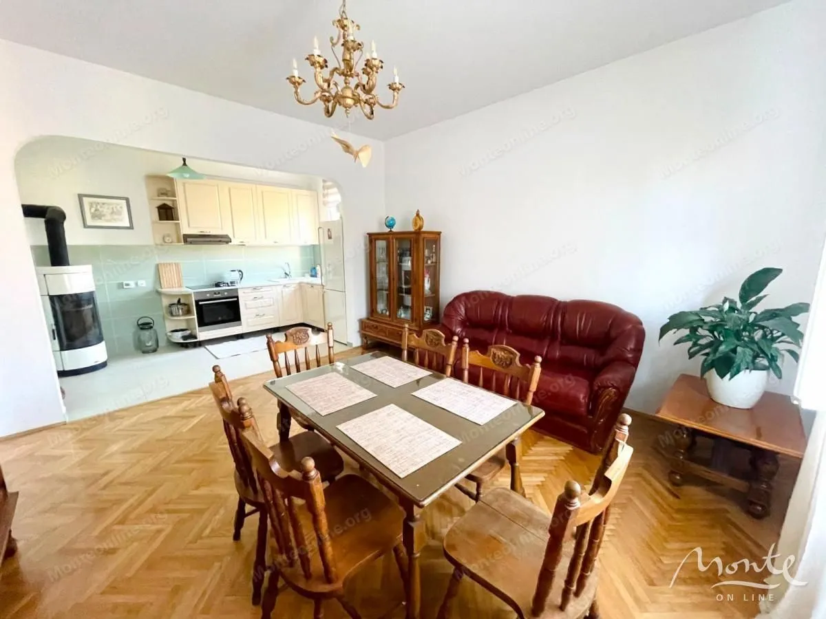 Prodaja, kuća, 250m², Radovići, Tivat