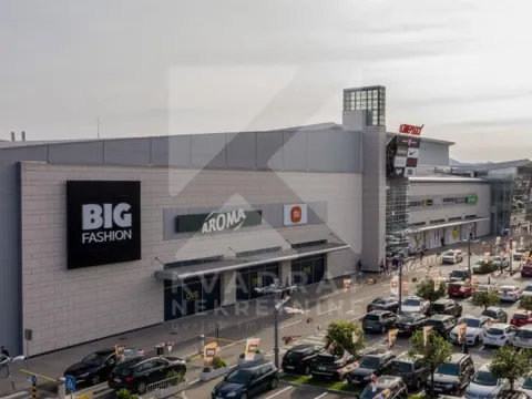 Rent, office space, 190m², City Kvart, Podgorica - image 2