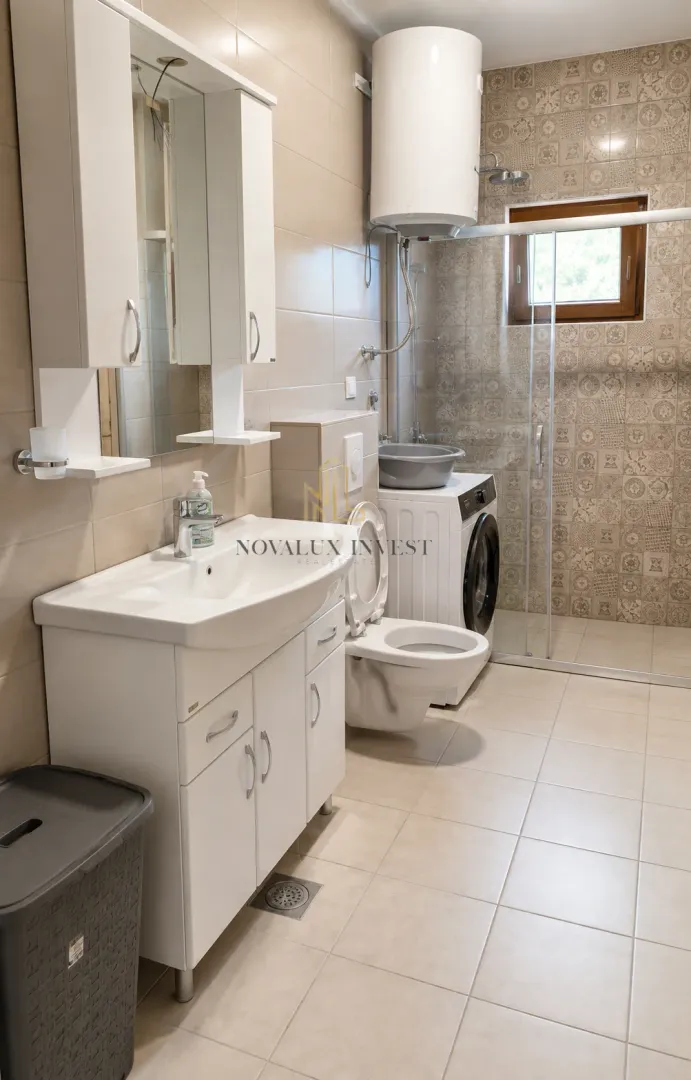 Prodaja, trosoban stan, 107m², Mažina, Tivat