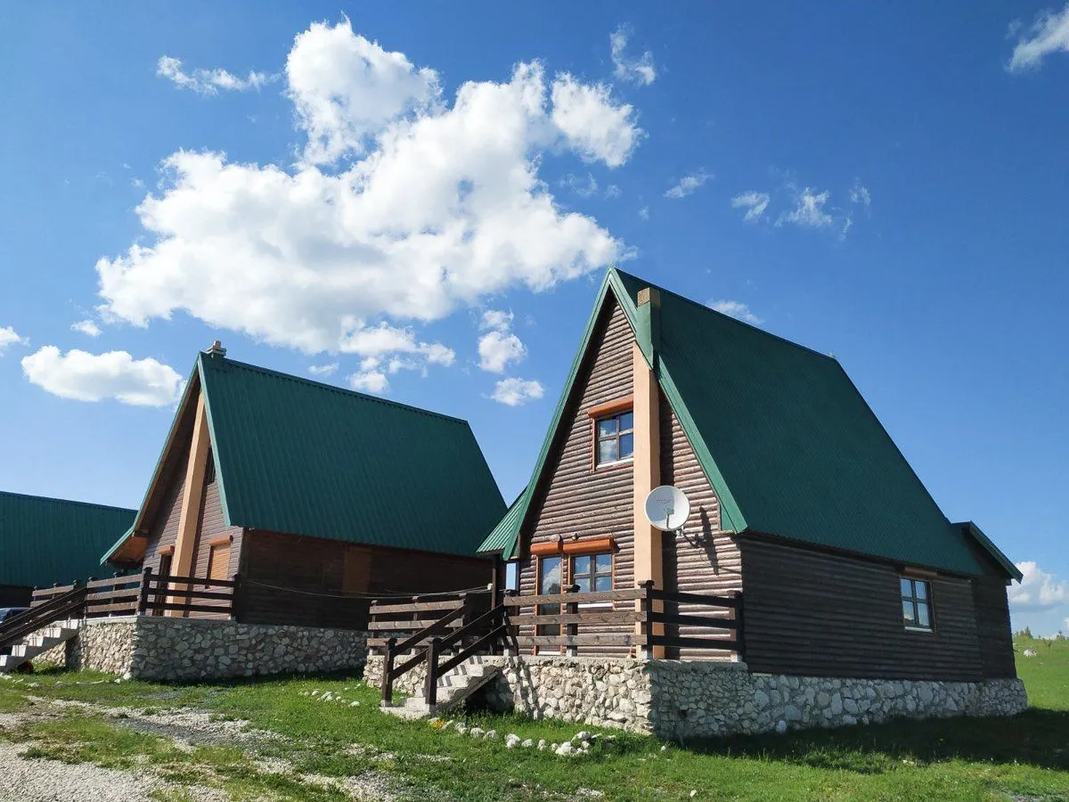 Prodaja, kuća, 180m², Žabljak, Crna Gora