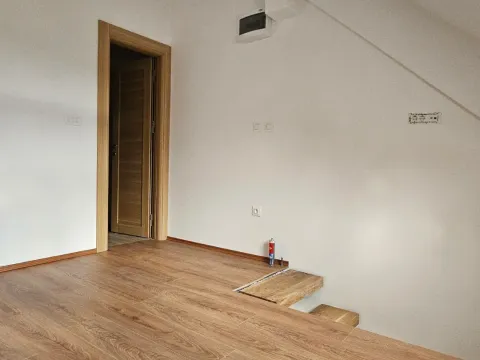 Prodaja, jednosoban stan, 53m², Centar, Kolašin - image 6