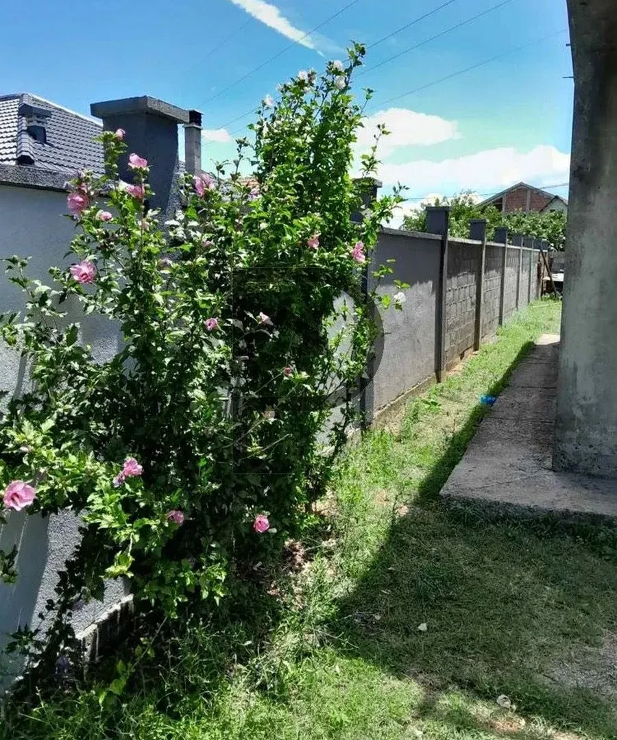 Rent, house, 200m², Zagorič, Podgorica