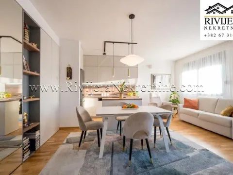 Prodaja, dvosoban stan, 63m², Tivat, Crna Gora - image 1