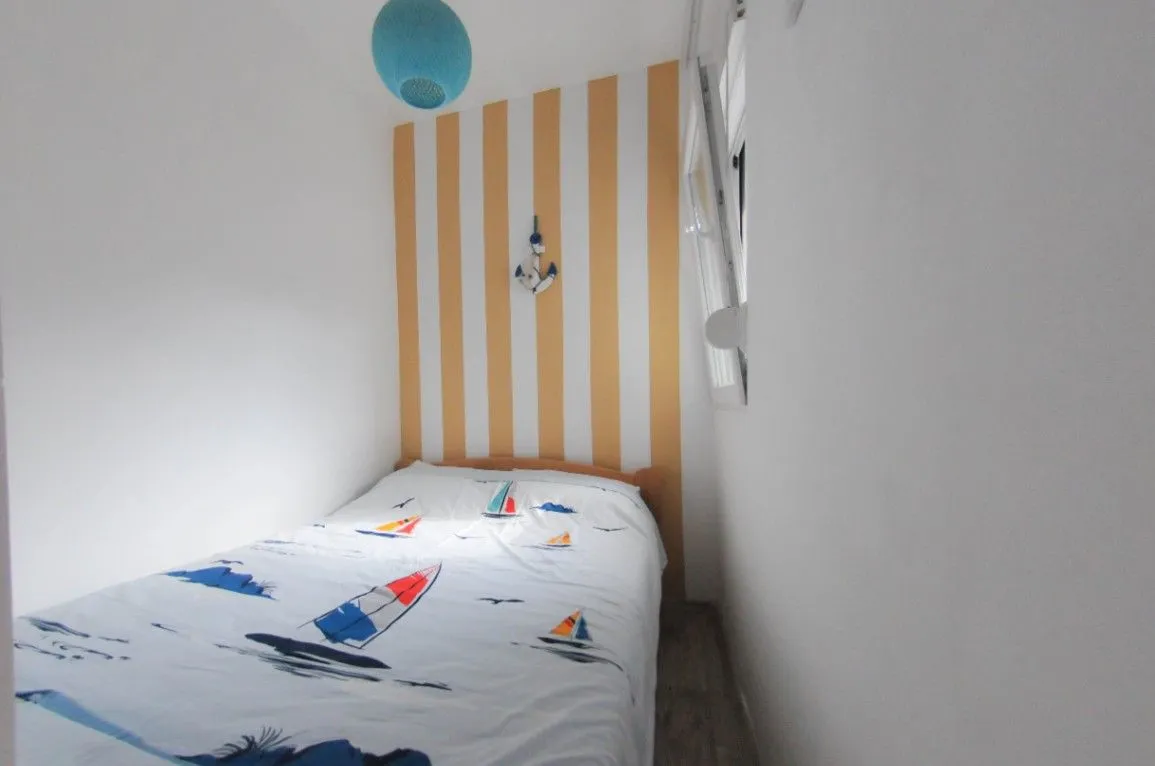 Rent, one bedroom apartment, 32m², Sutomore, Bar