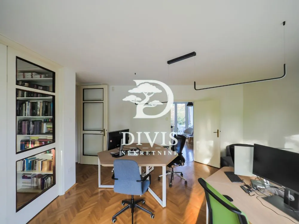 Rent, apartment, 108m², Senjak, Beograd