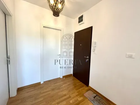 Rent, one bedroom apartment, 49m², City Kej, Podgorica - image 13
