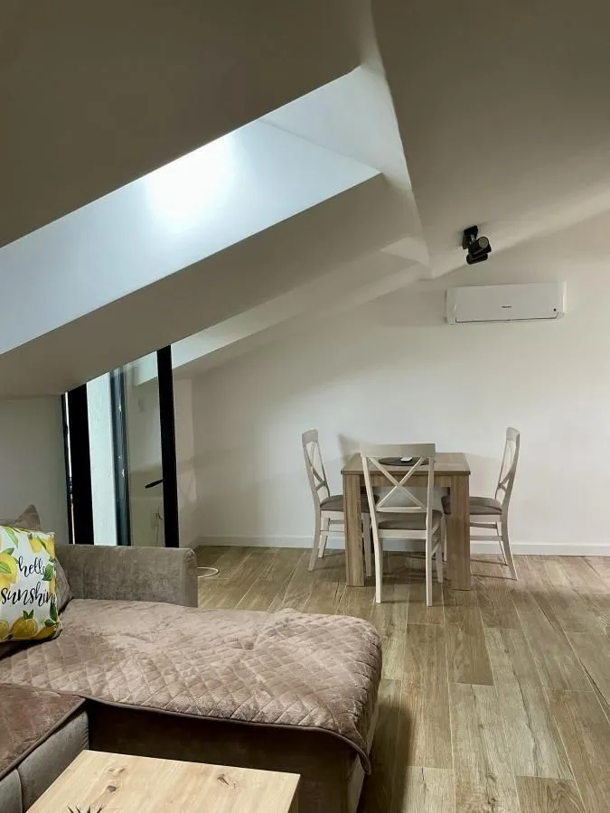 Prodaja, stan, 52m², Stari Aerodrom, Podgorica