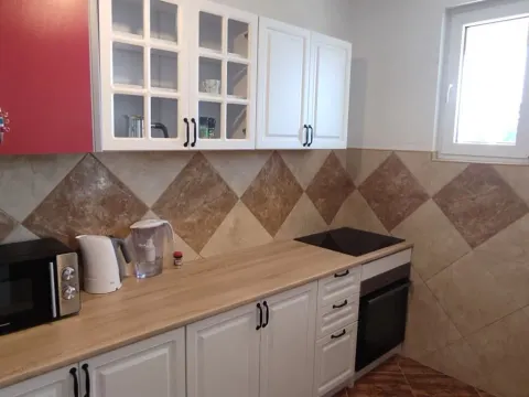 Prodaja, stan, 61m², Bar, Crna Gora - image 2