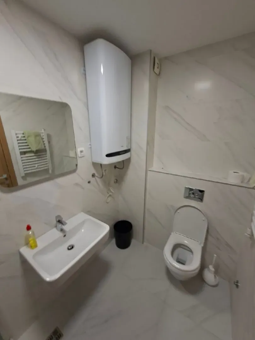 Izdavanje, jednosoban stan, 45m², New City, Podgorica