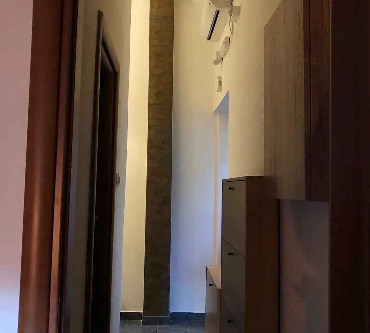 Prodaja, dvosoban stan, 50m², Kotor, Crna Gora