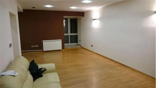 Rent, office space, 80m², Stari Grad, Beograd