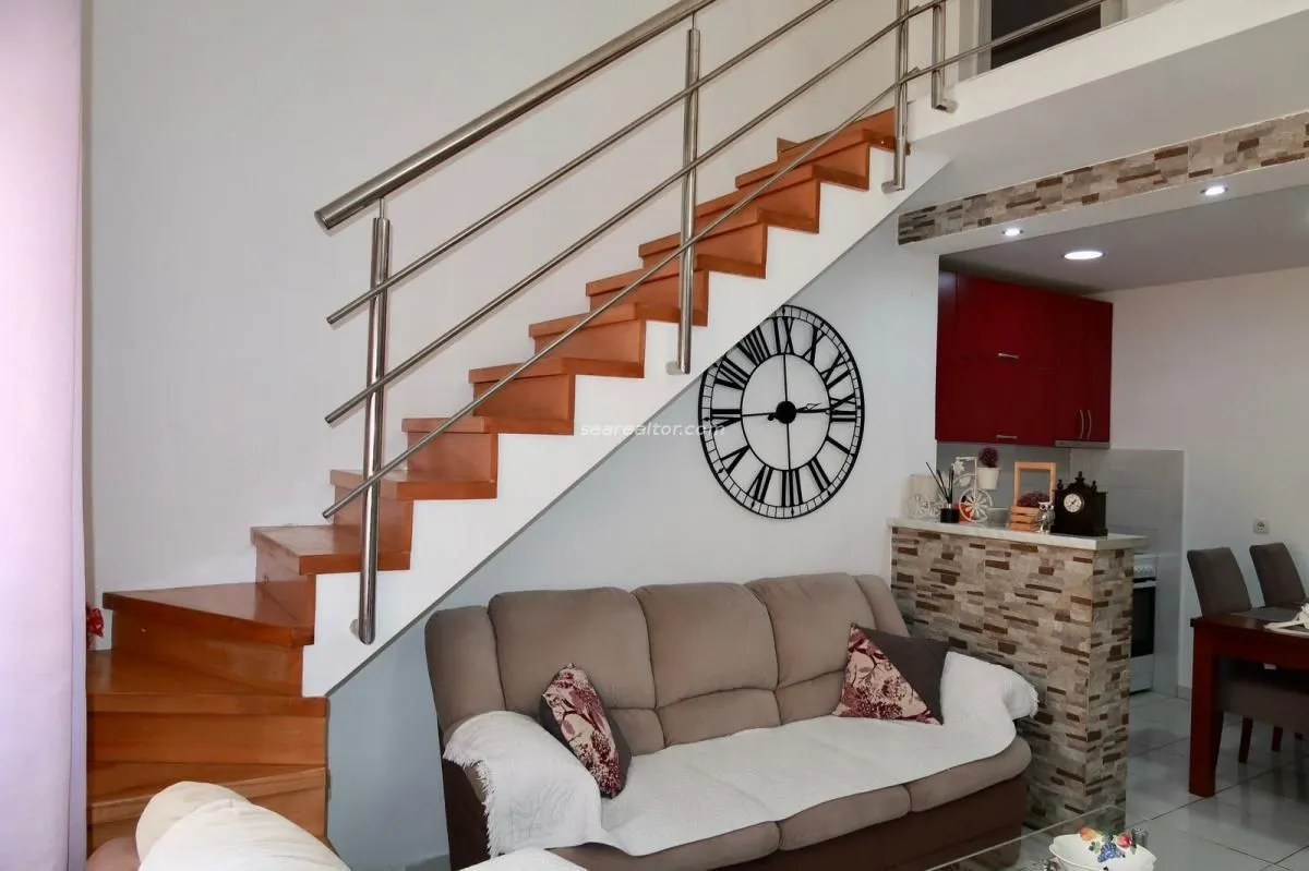 Prodaja, trosoban stan, 70m², Mrčevac, Tivat