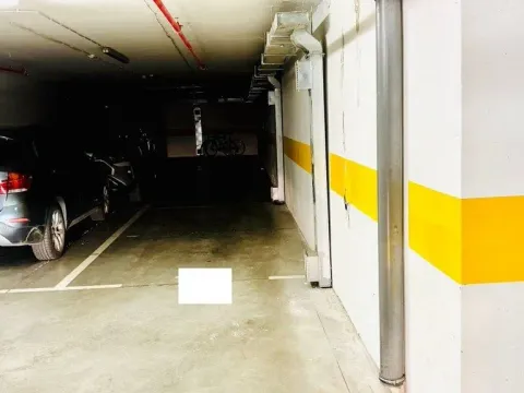 Sale, parking/garage, 13m², Zemun Sve Podlokacije, Beograd - image 2