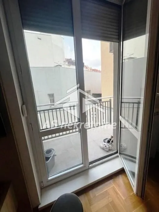Izdavanje, stan, 40m², Autokomanda, Voždovac Sve Podlokacije