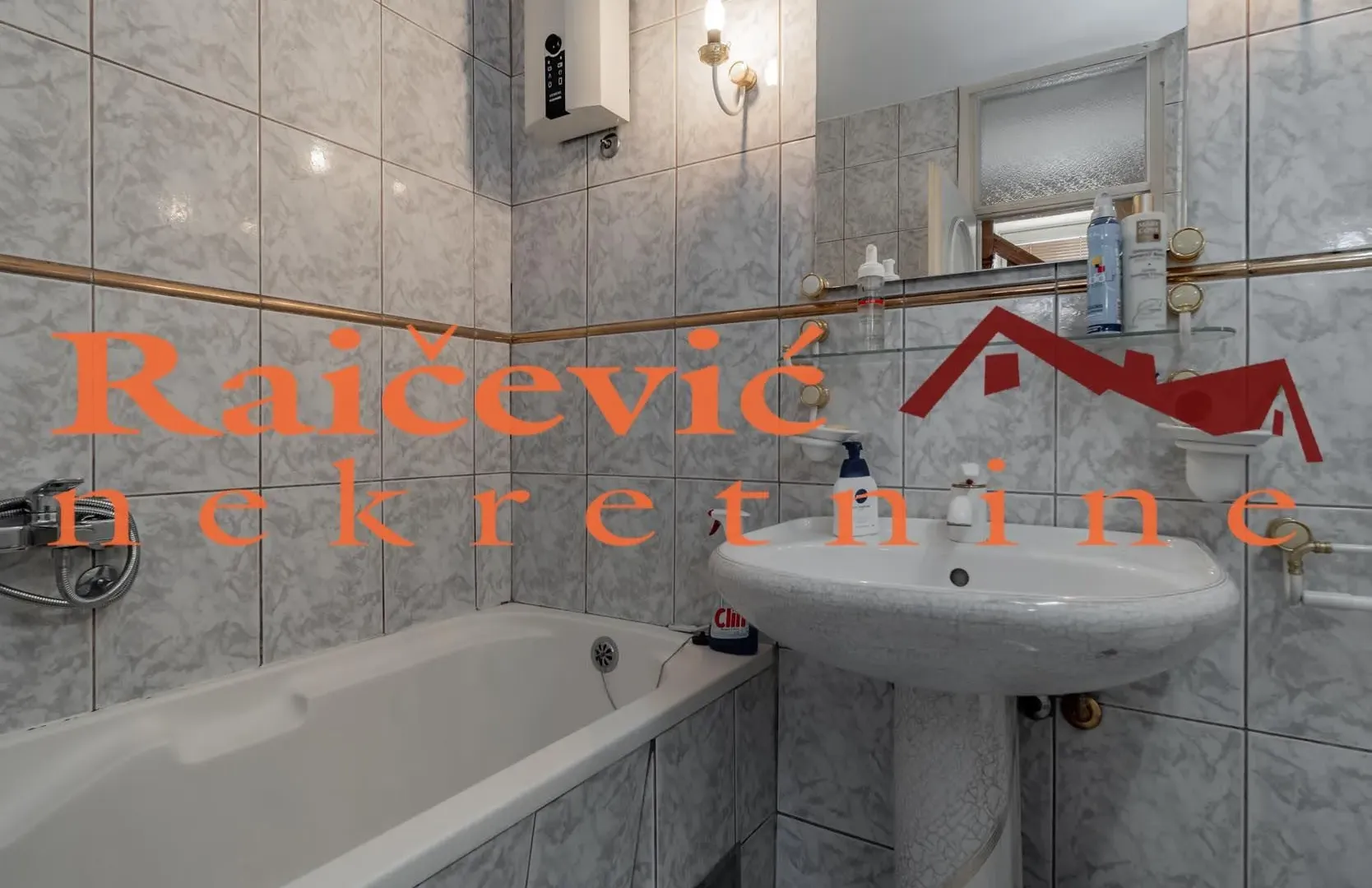 Prodaja, kuća, 273m², Brace Jerković, Voždovac Sve Podlokacije