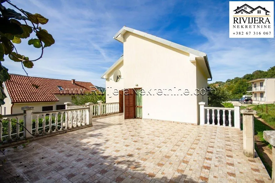 Prodaja, kuća, 160m², Đenovići, Herceg Novi