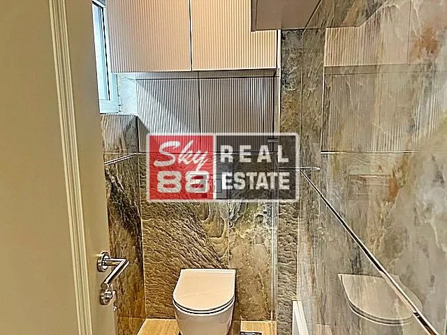 Rent, four bedroom apartment, 173m², Senjak, Beograd