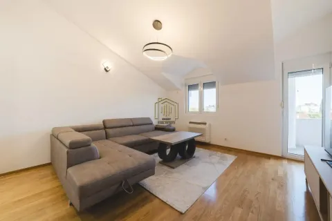 Rent, two bedroom apartment, 72m², Momišići, Podgorica - image 1