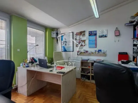 Prodaja, četvorosoban stan, 137m², Novi Beograd Blok 22, Novi Beograd Sve Podlokacije - image 13