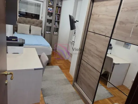 Prodaja, trosoban stan, 93m², City Kvart, Podgorica - image 9