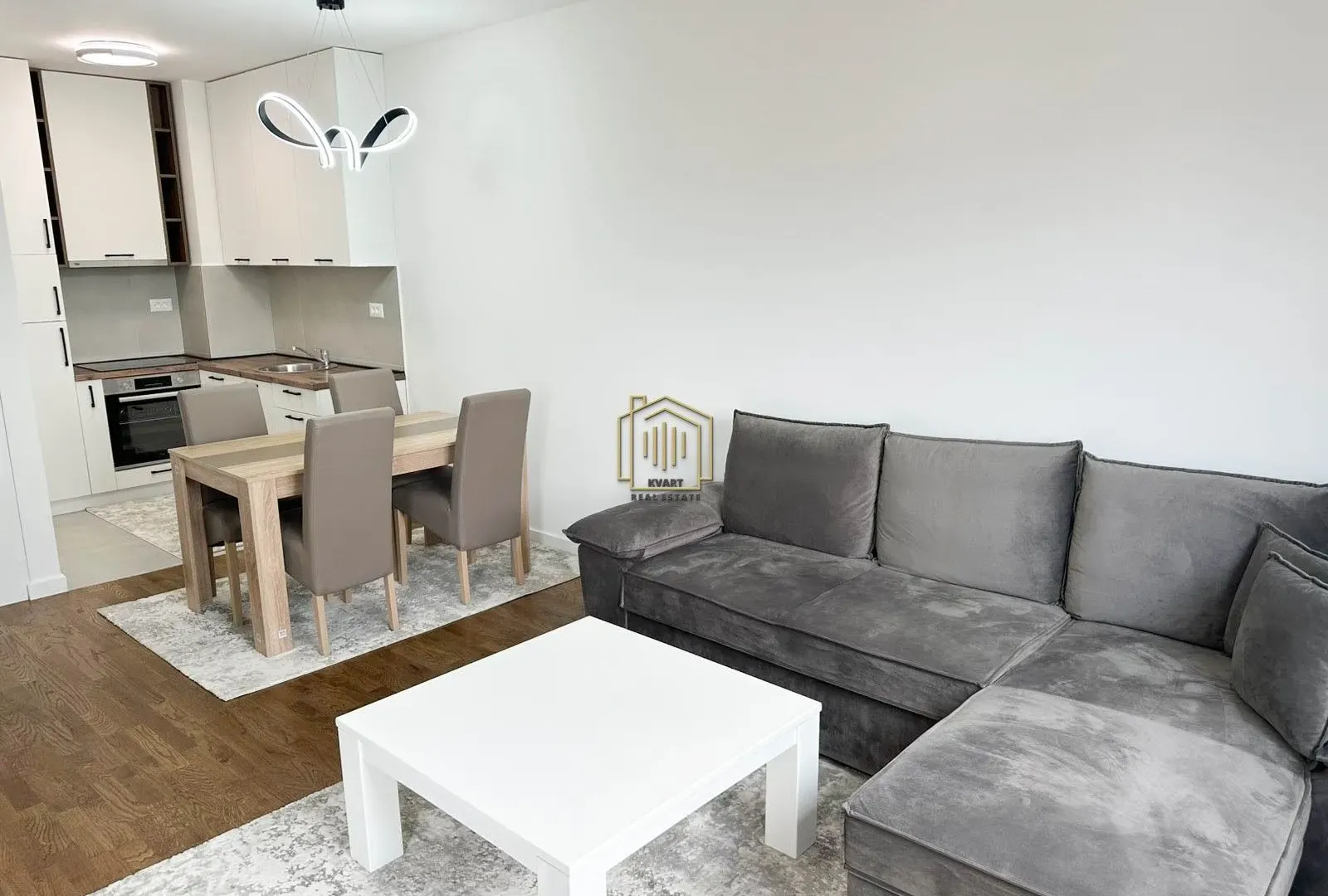 Izdavanje, jednosoban stan, 47m², Stari Aerodrom, Podgorica