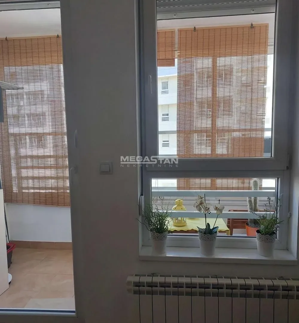 Rent, two bedroom apartment, 65m², Belvil, Beograd