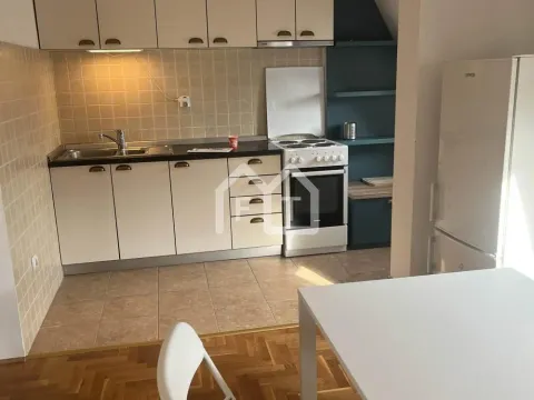 Rent, two bedroom apartment, 50m², Žarkovo, Beograd - image 7