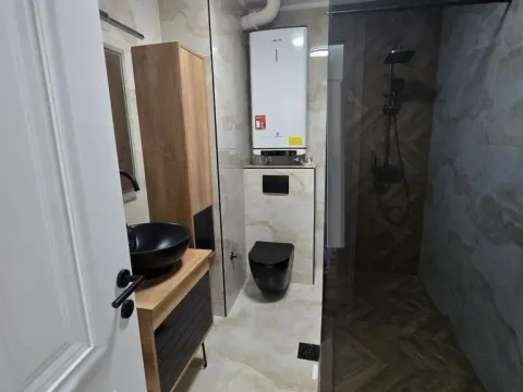 Prodaja, trosoban stan, 75m², Južni Bulevar, Vračar Sve Podlokacije - image 11