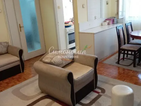 Stan in Bežanijska Kosa 3