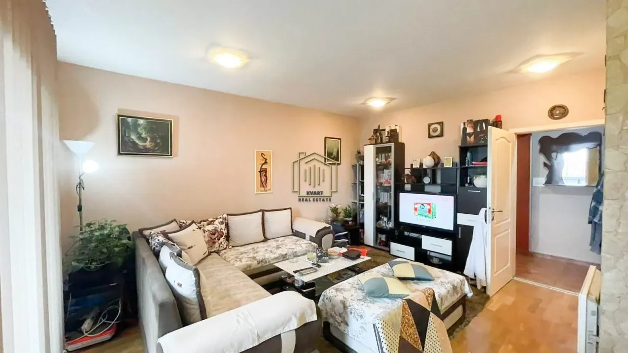 Prodaja, trosoban stan, 90m², Ljubović, Podgorica