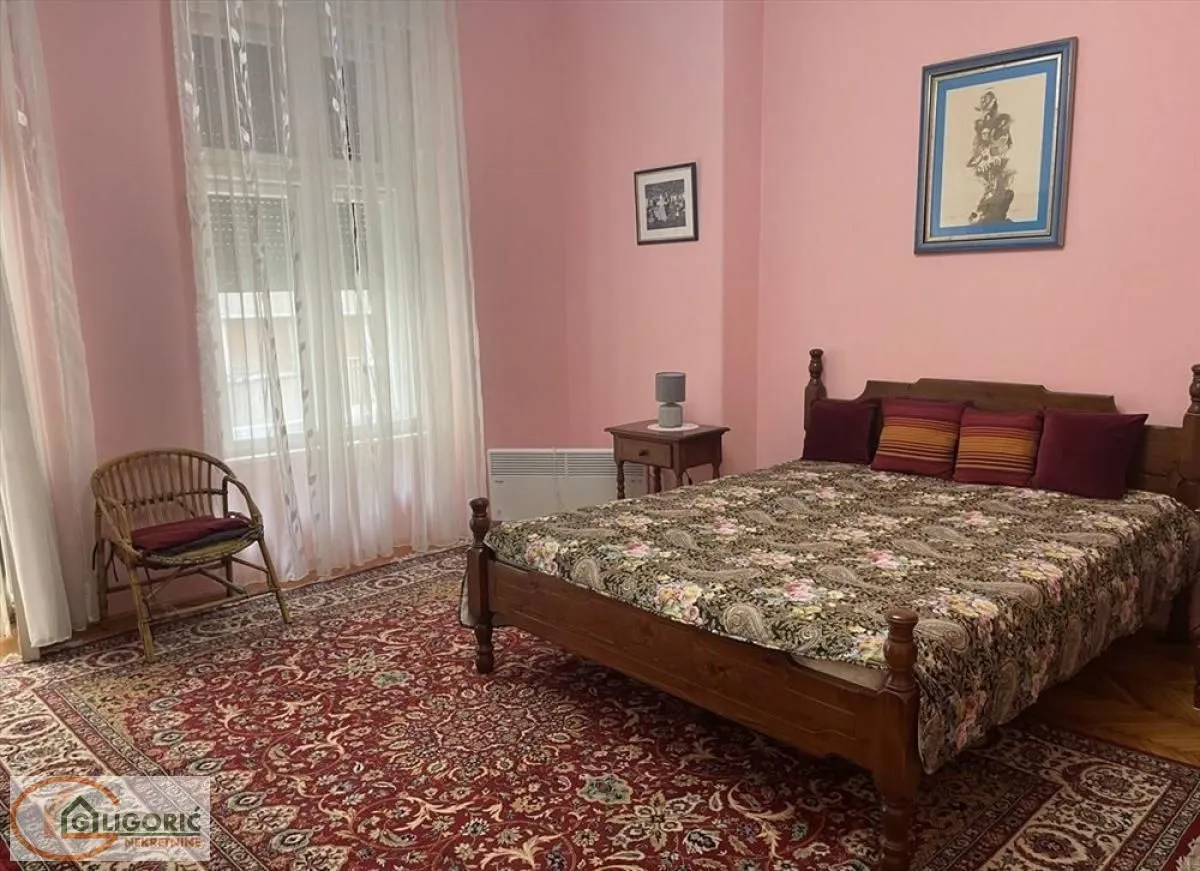 Prodaja, trosoban stan, 84m², Stari Grad, Beograd