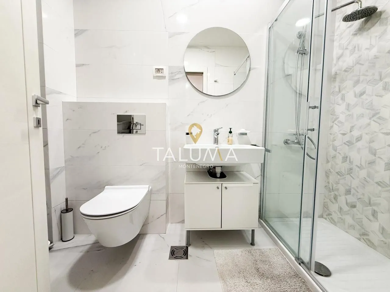 Izdavanje, jednosoban stan, 40m², City Kvart, Podgorica